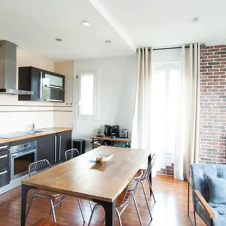 Cozy 1 Bedroom Flat,free Parking, Close To Center شقة كان